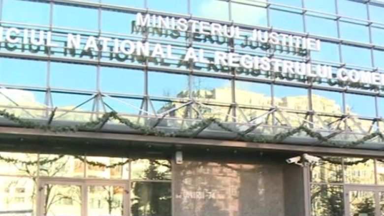 Doar o firma din 200 si-a reluat activitatea dupa ce a intrat in insolventa Imagine