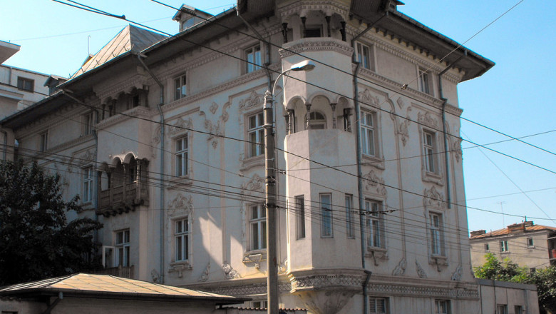 Doar urgentele acceptate la Maternitatea Polizu pana luni  Imagine