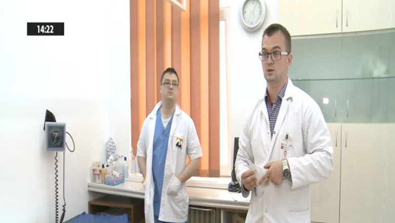 Doctori, pictori cu jumatate de norma Imagine