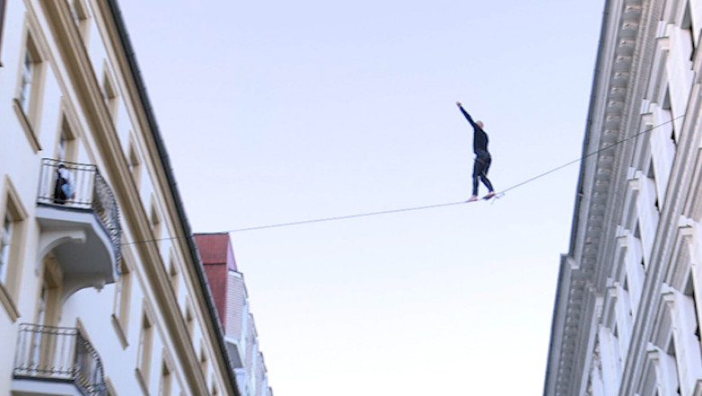 Documentar plin de adrenalina Imagine