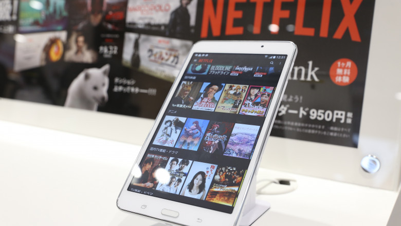 Doi actori care filmau pentru un serial Netflix au murit intr-un accident de masina in Mexic Imagine