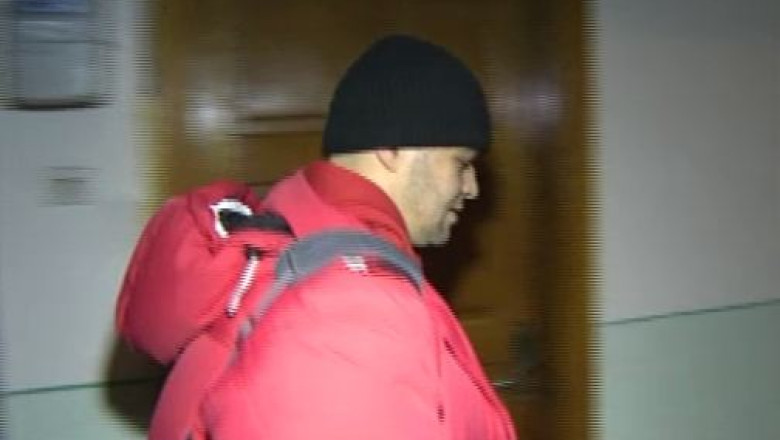 Doi barbati arestati preventiv au ajuns acasa. Ce presupune arestul la domiciliu Imagine