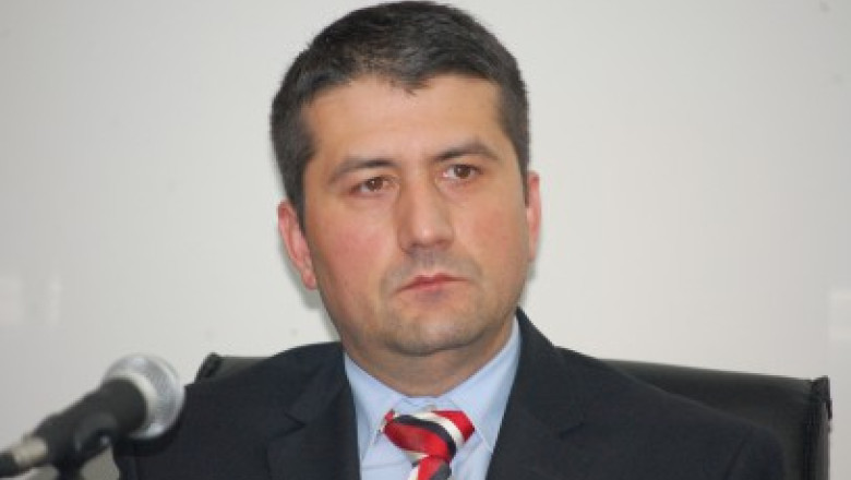 Doi dintr-un foc. Decebal Fagadau si Cristinel Dragomir gasiti incopatibili de ANI Imagine