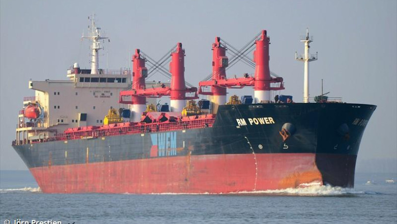 Doi marinari romani au fost arestati in Argentina pentru ca ar fi aruncat in apele oceanului pasageri clandestini Imagine