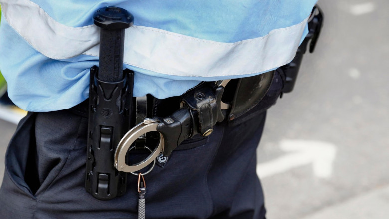 Doi politisti olteni s-au luat la bataie pe treptele Politiei Rutiere. „Am fost injurat, amenintat, provocat" Imagine