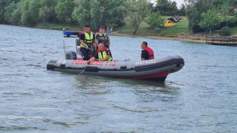 Doi tineri, dati disparuti in Lacul Balastiera Iojib. Scafandri chemati de urgenta din Maramures pentru cautari Imagine