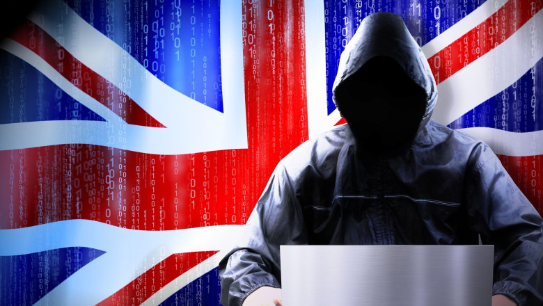 Doi tineri de 18 si 19 ani, inculpati pentru un atac cibernetic care a paralizat luni de zile transportul public din Londra Imagine