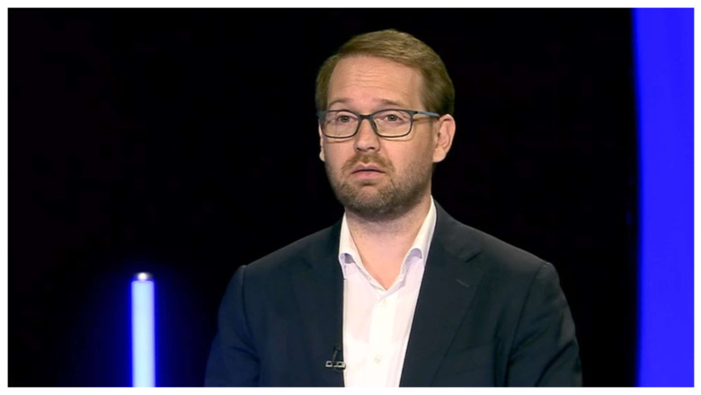 Dominic Fritz critica pozitia PSD fata de Oana Gheorghiu: Un partid care se pierde in mize extrem de mici, dar face jocuri periculoase Imagine