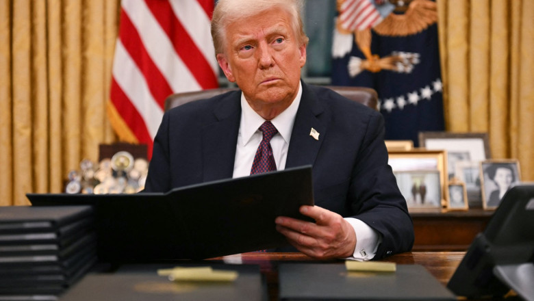 Donald Trump, 17 decizii majore intr-o singura saptamana. Controverse si dezbateri uriase in SUA Imagine