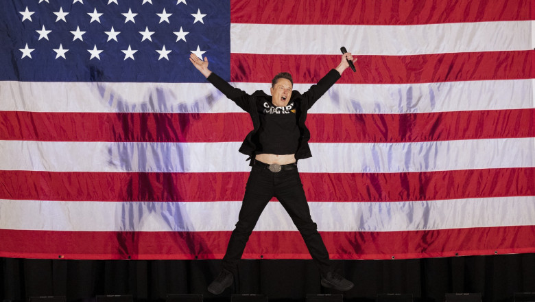 Donald Trump il are de partea sa pe cel mai bogat om din lume. Care sunt interesele lui Elon Musk in acest tandem Imagine