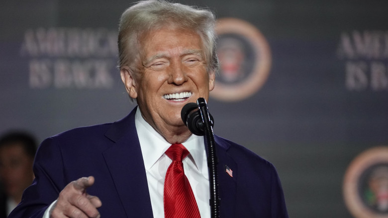 Donald Trump propune „curatarea” Fasiei Gaza si mutarea palestinienilor in Egipt si Iordania Imagine