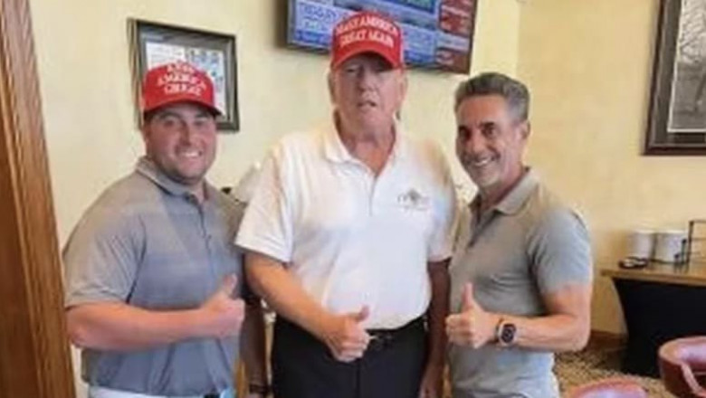Donald Trump s-a fotografiat la golf cu „Joey Slabanogul”, un mafiot notoriu din Philadelphia Imagine