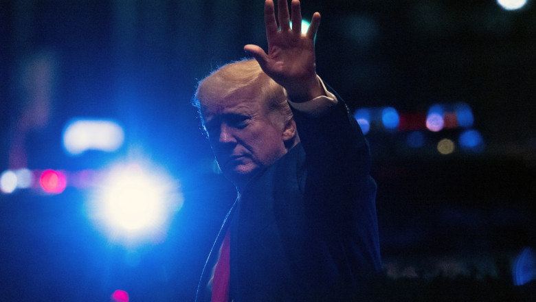 Donald Trump se foloseste de raidul FBI pentru a cere bani de la sustinatorii sai Imagine