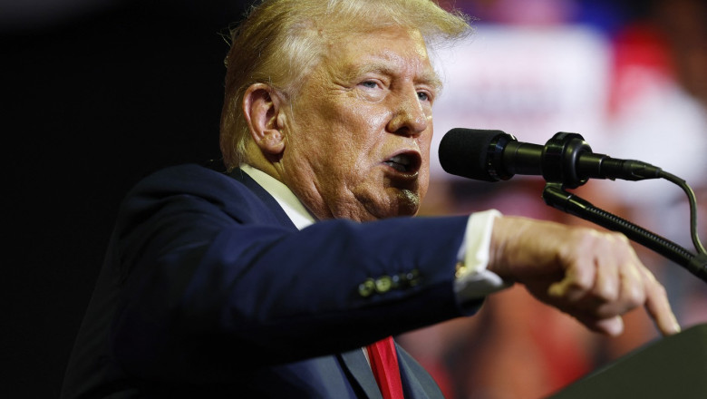 Donald Trump vrea sa castige voturile crestinilor si alegatorilor de culoare din Philadelphia: Joe Biden va minte Imagine