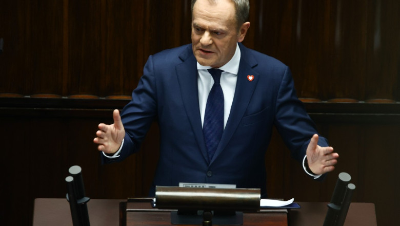 Donald Tusk face apel la o "mobilizare totala" a comunitatii internationale in sprijinul Ucrainei Imagine