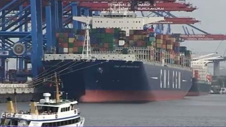 Dosare bancare din Elvetia, confiscate in portul din Hamburg. Au fost vizati mai multi evazionisti germani Imagine