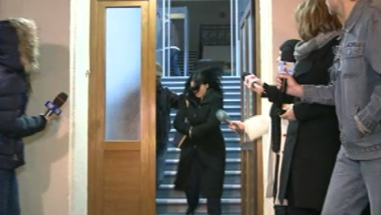 Dosarul Alina Bica, ziua a cincea. Fosti sefi ajunsi in arest Imagine