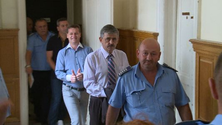 Dosarul lui Horea Uioreanu ar putea fi intors la DNA. Magistratii au admis o exceptie ridicata de aparatorii lui Ioan Bene Imagine