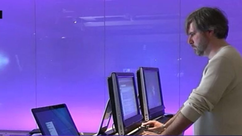 DOSARUL MICROSOFT. Fostul sef al Fujitsu in Romania, audiat la DNA Imagine