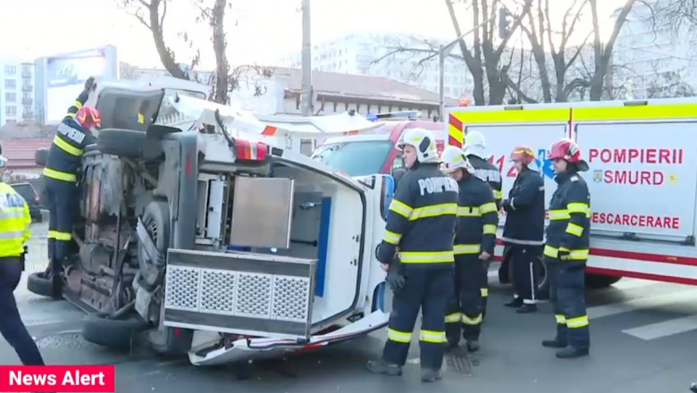 Doua accidente rutiere, in care au fost implicate ambulante, au avut loc in ultimele 12 ore, in Bucuresti Imagine