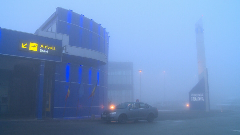 Doua avioane nu au putut ateriza pe Aeroportul din Craiova, din cauza cetii Imagine