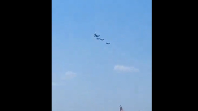 Doua avioane s-au ciocnit in zbor la un show aviatic din Portugalia. Unul dintre piloti a murit Imagine