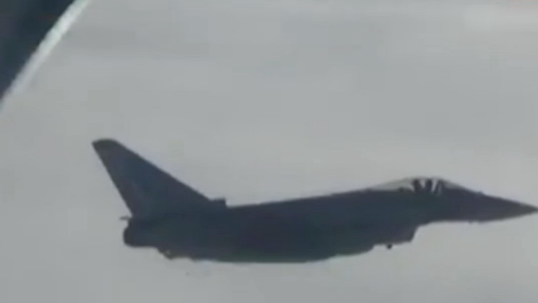 Doua bombardiere rusesti au perturbat traficul aerian irlandez Imagine