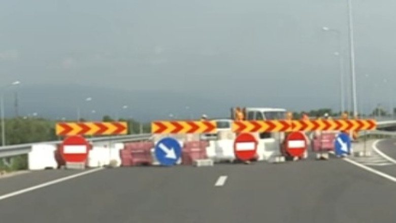 Doua drumuri au intrat in reparatii la putin timp dupa inaugurare Imagine