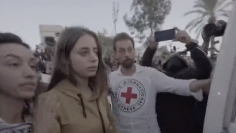 Doua ostatice israeliene au fost eliberate de Hamas. Una dintre ele este Mia Schem, tanara rapita la „Festivalul Groazei” Imagine
