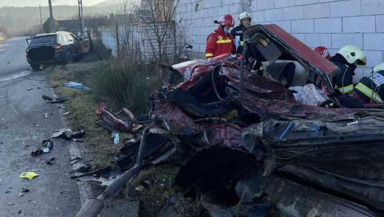 Doua persoane au murit intr-un accident rutier produs de un tanar de 19 ani Imagine