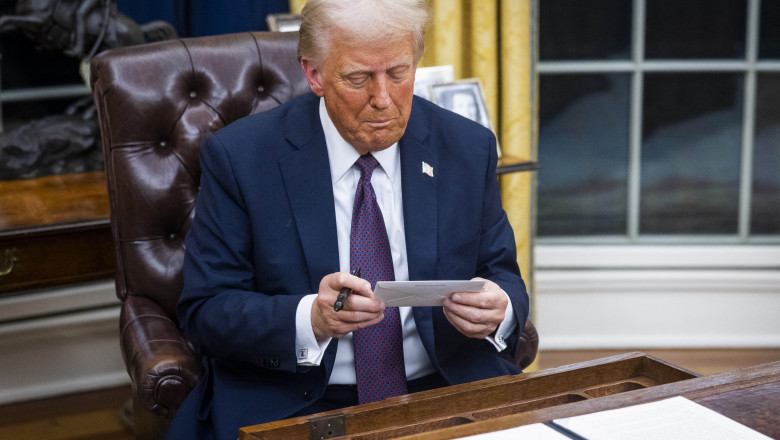 „Draga presedinte Trump”. Ce contine scrisoarea pe care Joe Biden i-a lasat-o lui Donald Trump la plecarea sa de la Casa Alba Imagine