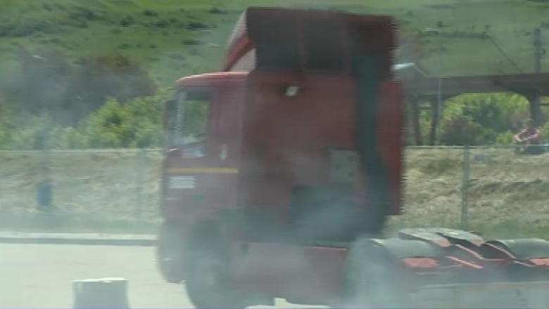 Drifturi cu TIR-ul la prima editie a Festivalului International al Transportatorilor din tara Imagine