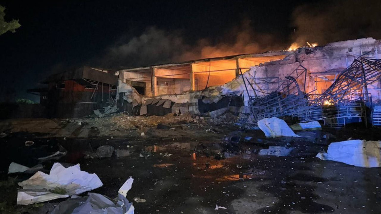 Drone kamikaze rusesti au lovit Izmail, langa Romania. Ucraina acuza atacuri asupra infrastructurii civile Imagine