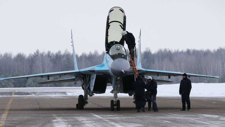 Dronele ucrainene au lovit fabrica de MiG-uri Lukhovitski de langa Moscova Imagine