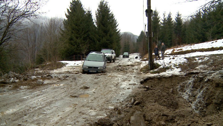 Drumul de gheata din Bihor Imagine