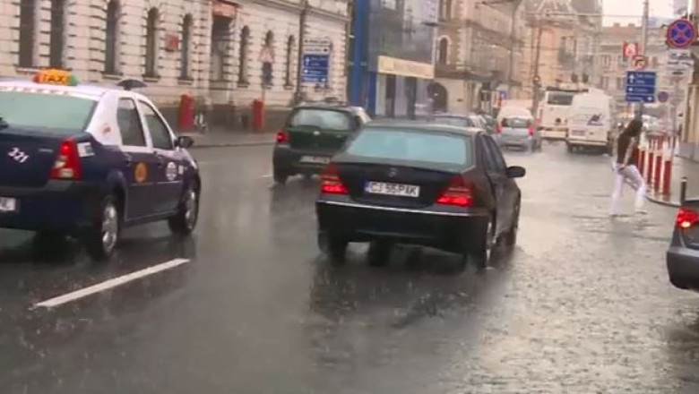 Dupa canicula, vin ploile Imagine