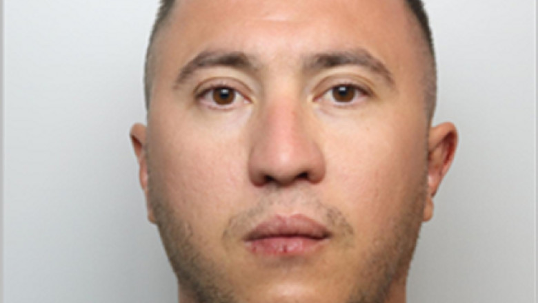Dupa ce si-a injunghiat sotia de 171 de ori, un roman din UK s-a uitat linistit la TV, apoi a sunat la politie Imagine