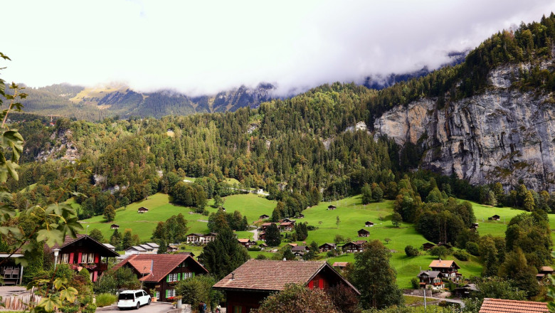 Dupa modelul Venetiei, un oras dintr-o zona montana a Elvetiei anunta ca va lua masuri impotriva supraturismului Imagine
