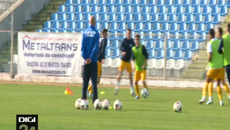 Dupa puncte, in Ardeal. CS Universitatea Craiova joaca impotriva ASA Tg. Mures Imagine