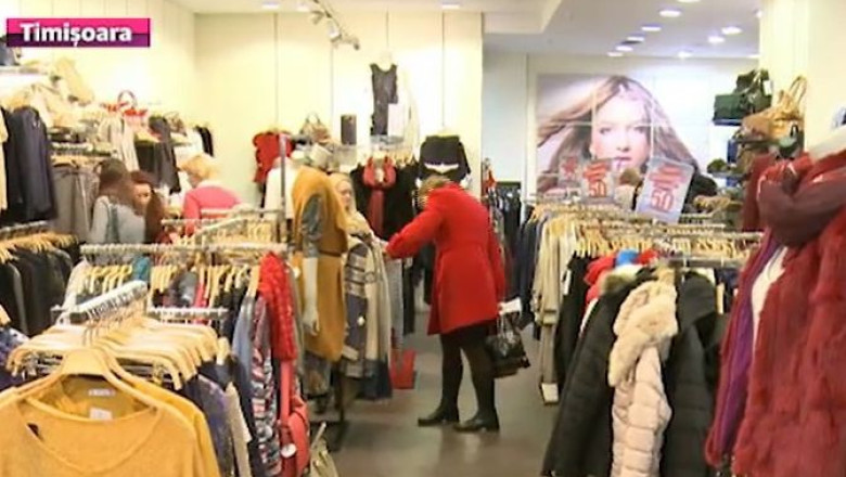 Dupa sarbatori, cumparaturi. Mii de timisoreni au dat navala in magazine, in cautarea promotiilor Imagine