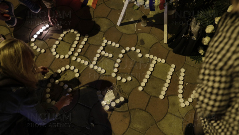 „Dupa sase zile a murit aici”. Marturii sfasietoare dupa noua ani de la tragedia din Colectiv, in care 64 de tineri si-au pierdut viata Imagine