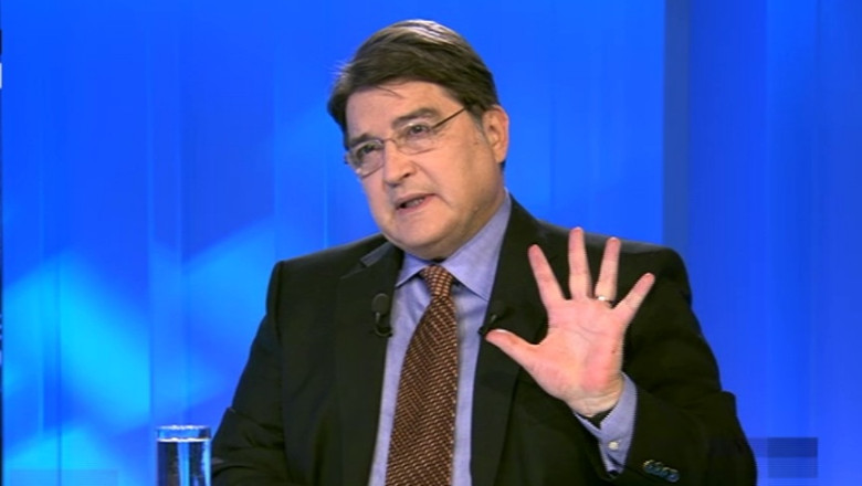 E. Hurezeanu: NATO are toate motivele sa-i multumeasca lui Putin. A redefinit coerenta occidentala Imagine