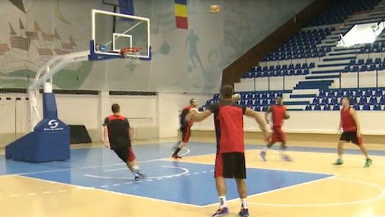 Echilibru inainte de BC Timisoara - CSM Oradea Imagine