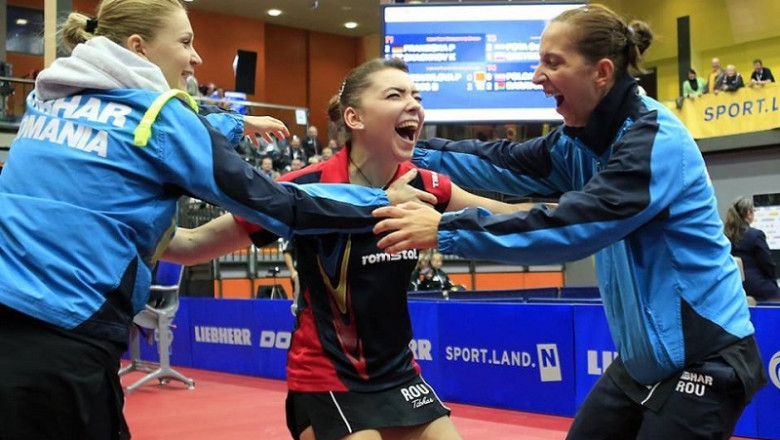 Echipa feminina de tenis de masa, in finala Campionatului European Imagine