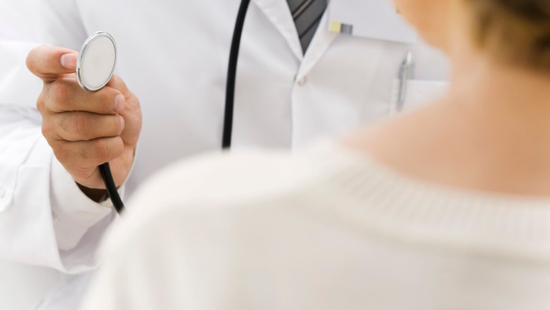 Ecografii mamare si teste de osteoporoza decontate de stat. Ce alte analize vor putea fi facute cu cardul de sanatate Imagine