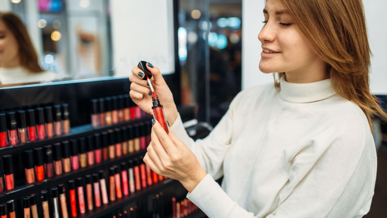 „Economia rasfatului”: Cum au ajuns micile placeri pe care ni le oferim sa creasca consumul in perioade de incertitudine Imagine