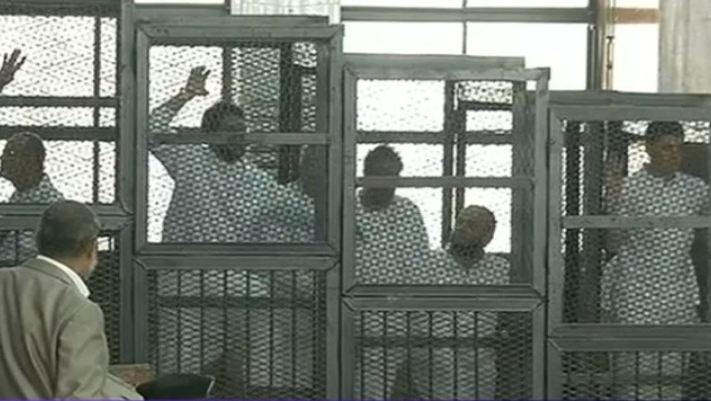 Egipt. Aproape 700 de persoane au fost condamnate la moarte Imagine