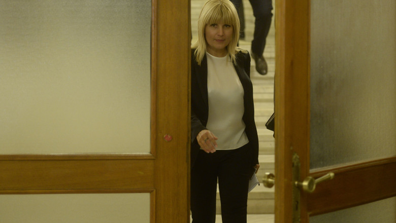 Elena Udrea a stat mai mult de 10 ore la sediul DNA Imagine