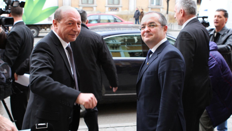 Elena Udrea: Nu cred ca Traian Basescu va putea sa nu sustina pe cineva la prezidentiale. Un candidat foarte bun ar fi Emil Boc Imagine