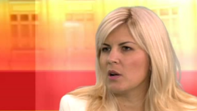Elena Udrea: Voi candida la presedintie numai daca va candida Victor Ponta Imagine